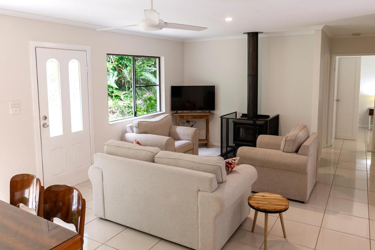 Honeybee House Villa Kuranda Luaran gambar
