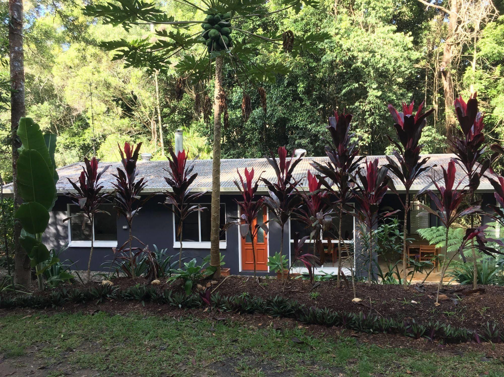 Honeybee House Villa Kuranda Luaran gambar
